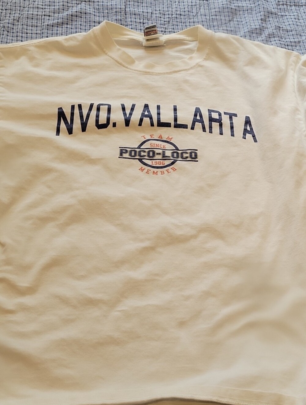 Vintage Vintage Nvo.Vallarta White T-Shirt with Navy and Red Logo